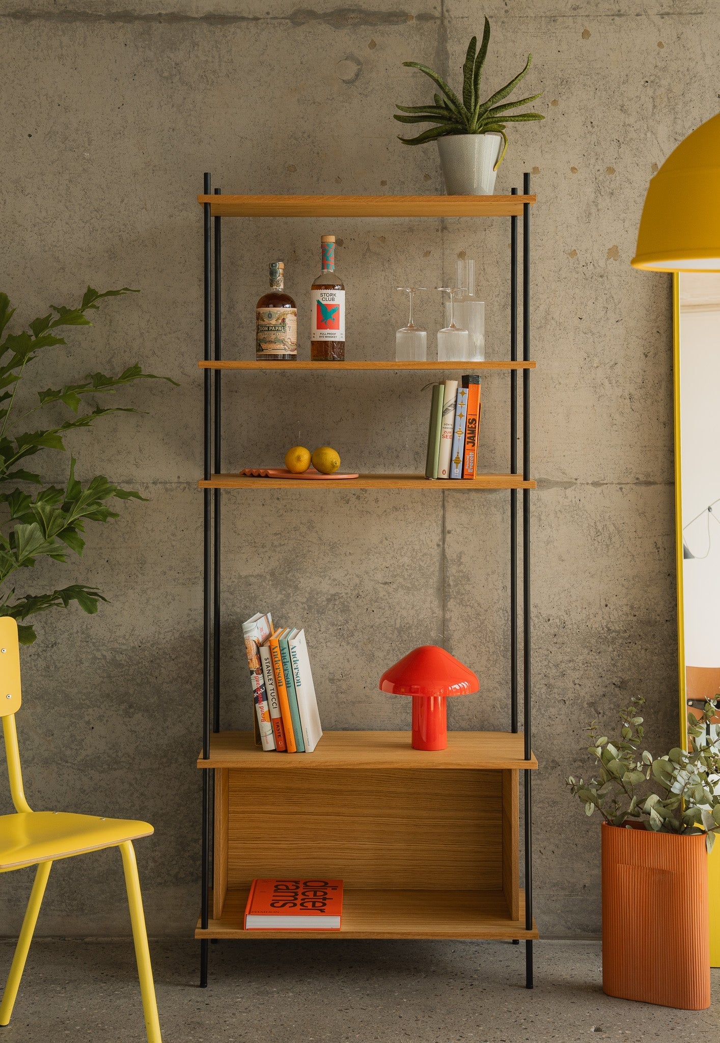 Compact Vertical Display Shelf for Small Spaces - KUUDU Modular Shelving System - Oak
