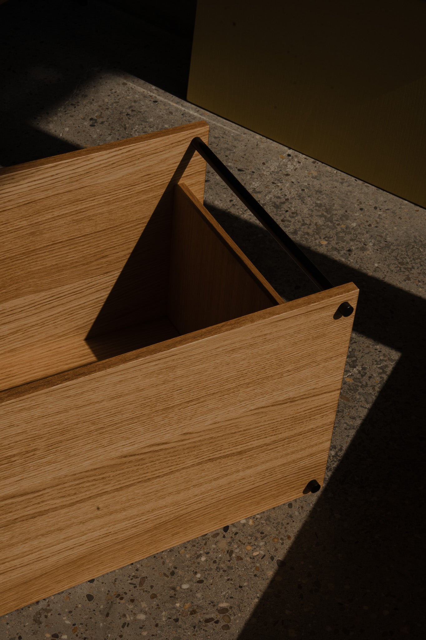 Solid oak storage box — KUUDU modular shelving system for living room and bedroom