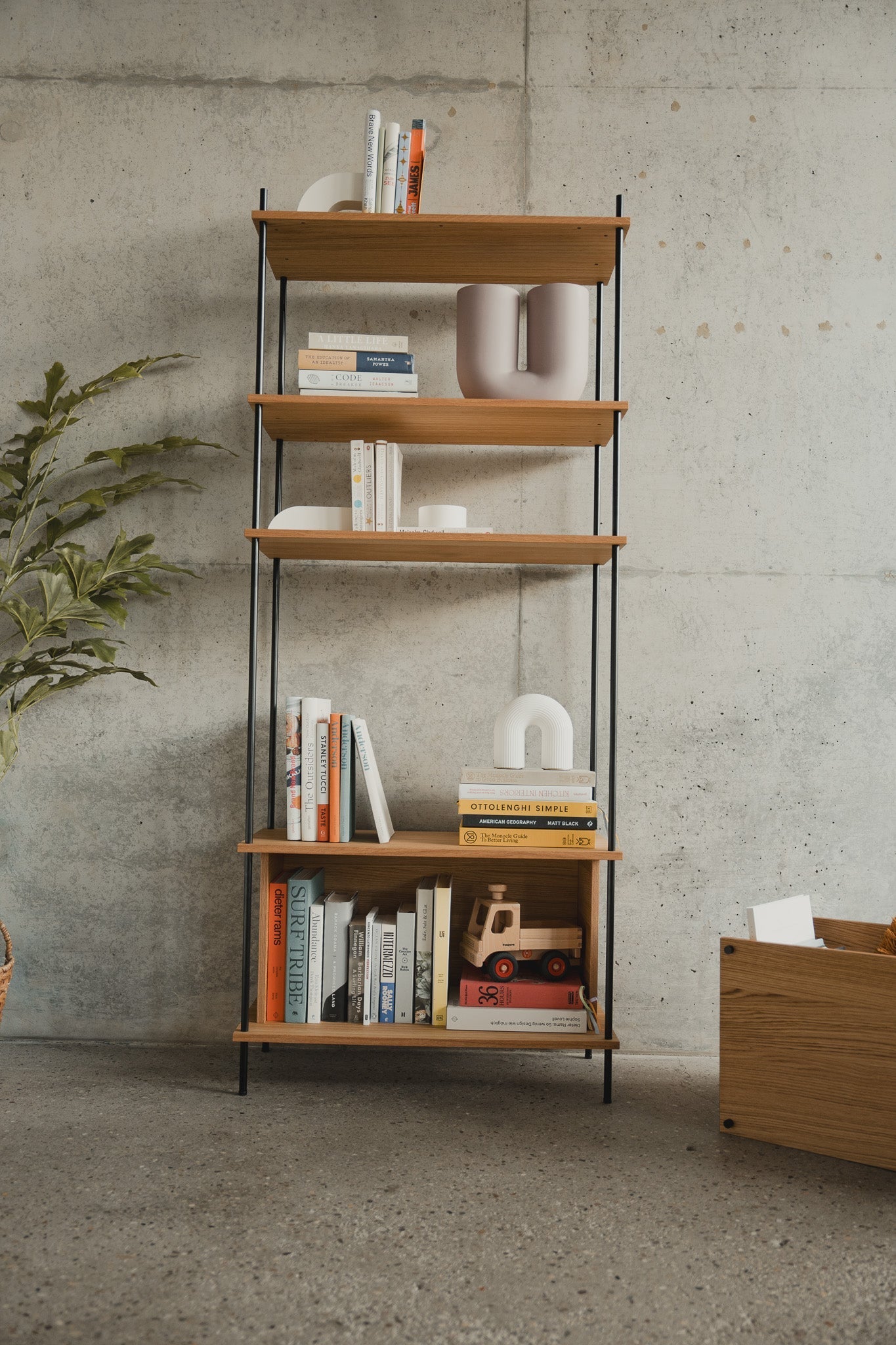 Compact Vertical Display Shelf for Small Spaces - KUUDU Modular Shelving System - Oak