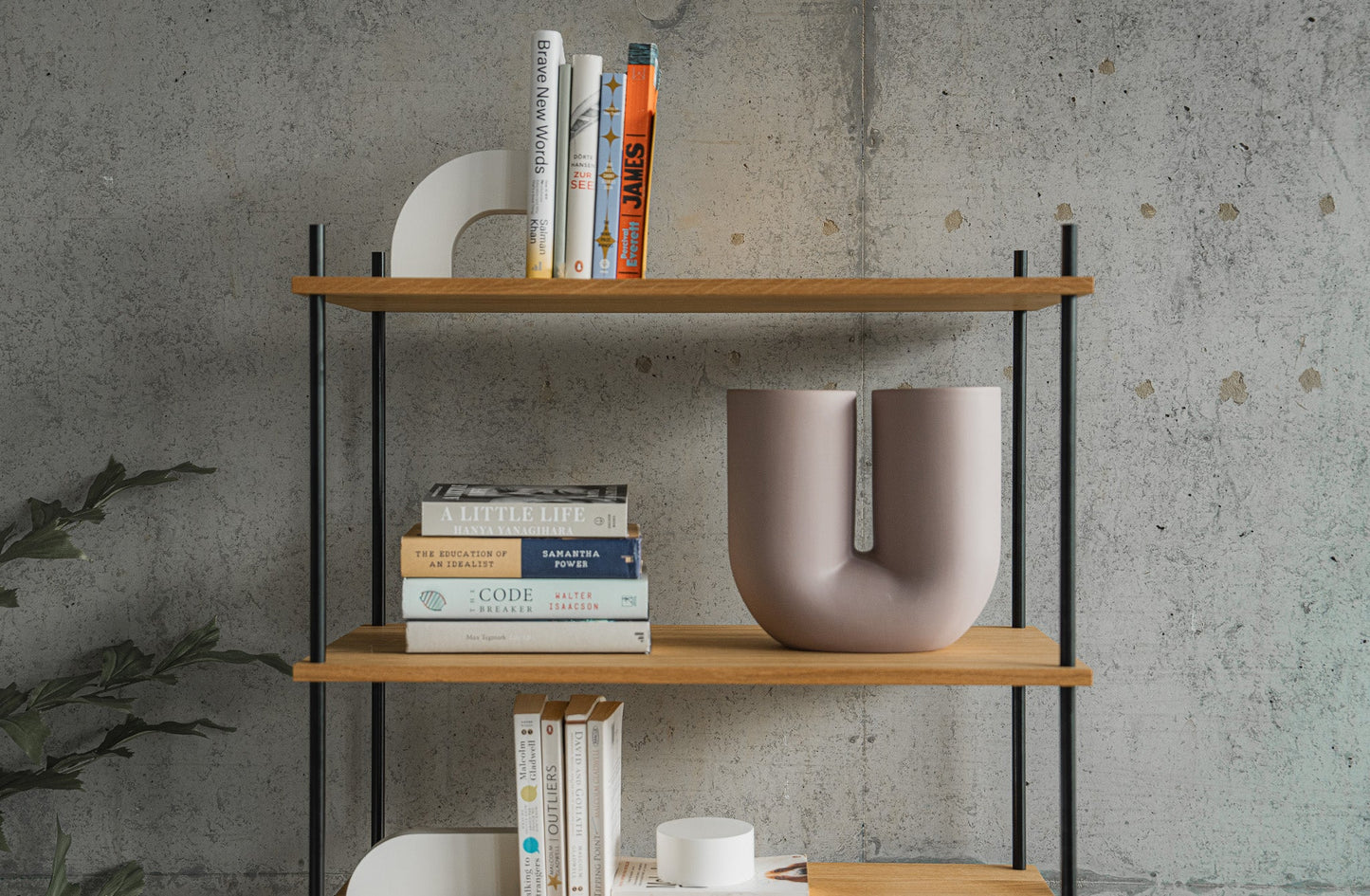 Modular oak bookshelf — KUUDU Standing Shelf H1 in the KUUDU modular shelving system