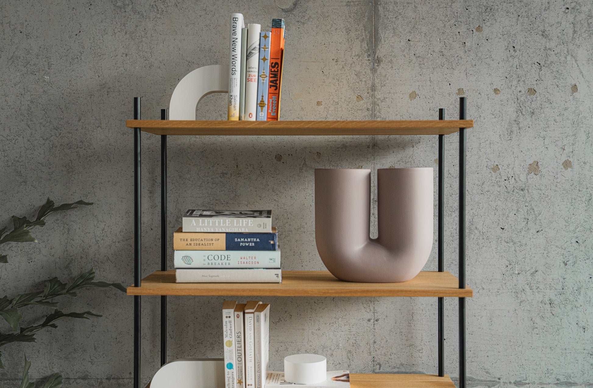 Modular oak bookshelf — KUUDU Standing Shelf H1 in the KUUDU modular shelving system