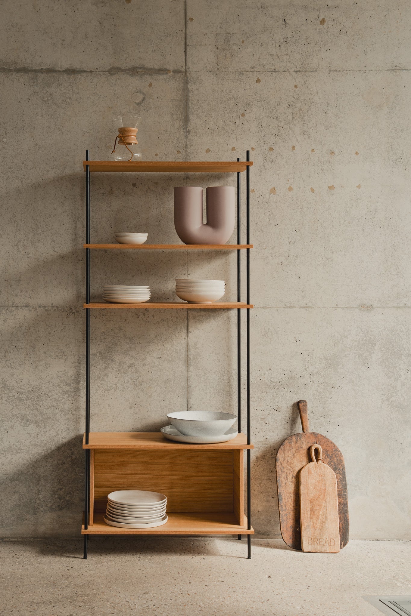 Compact Vertical Display Shelf for Small Spaces - KUUDU Modular Shelving System - Oak