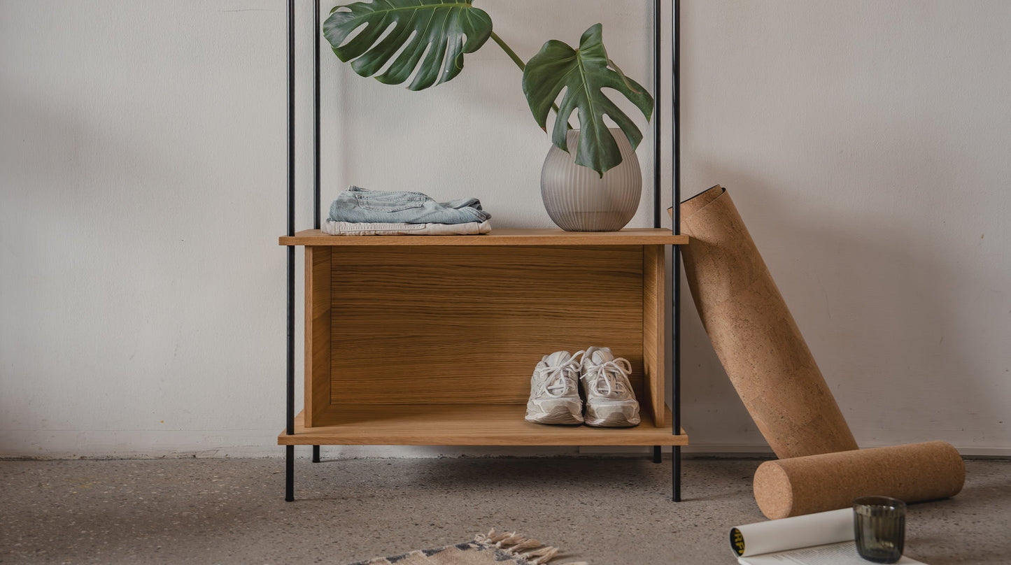 Slim & Tall Standing Display Shelf for Living Rooms - KUUDU Modular Shelving System - Oak