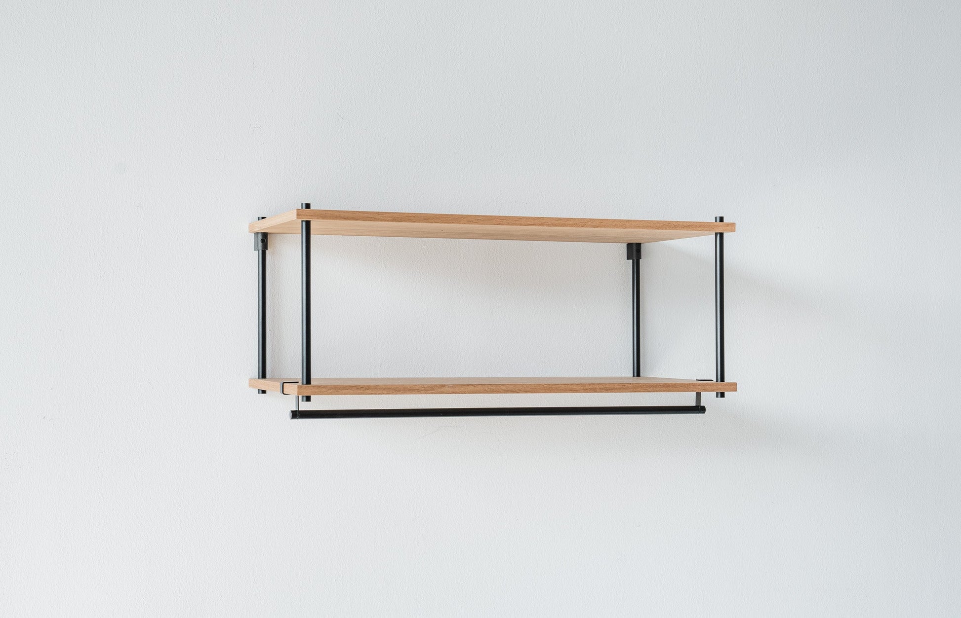 Floating Hanging Wardrobe Rail with Top Shelf - KUUDU Modular Shelving System - Oak