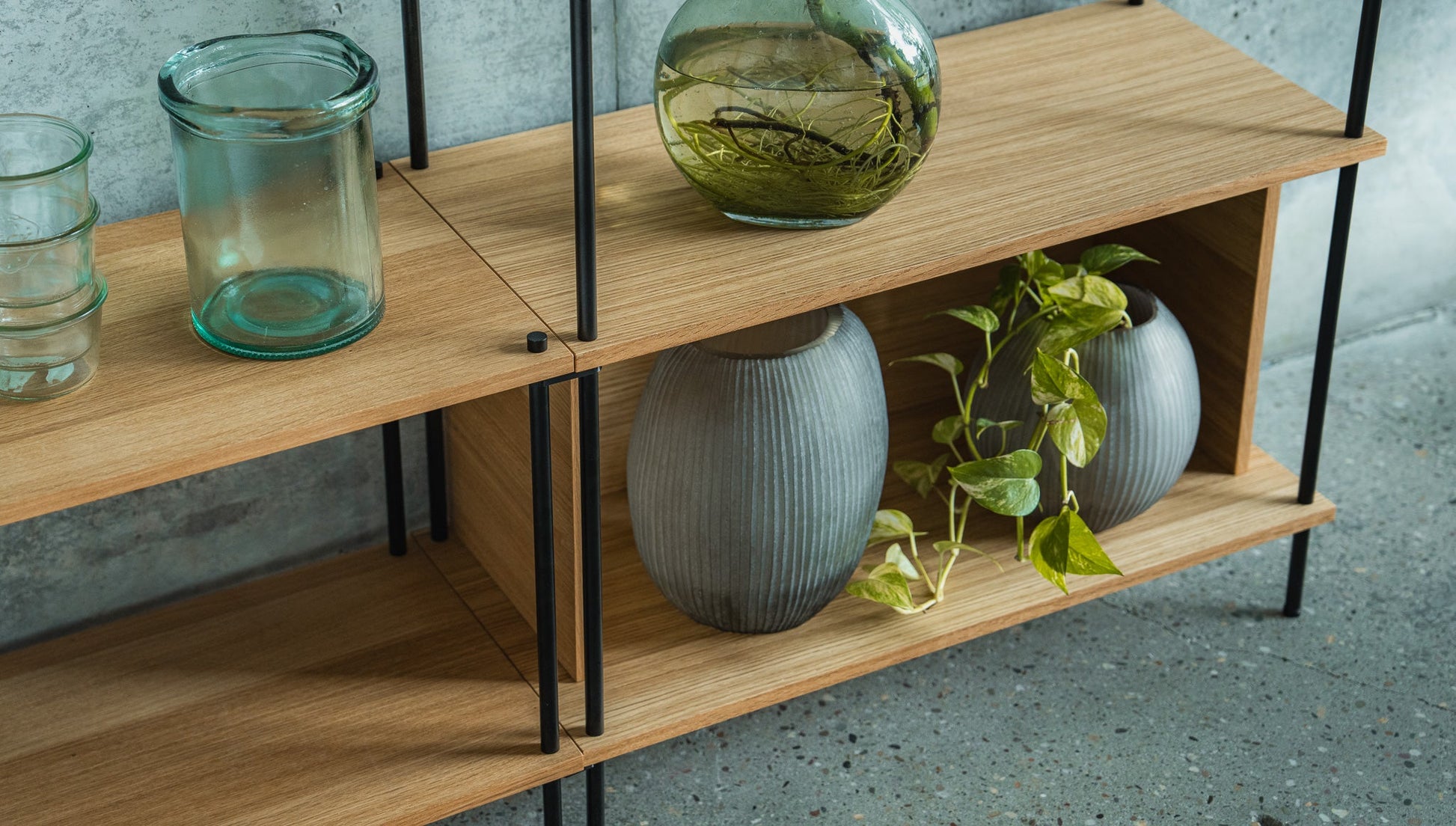 Asymmetric Double-Section Standing Shelf Unit - KUUDU Modular Shelving System - Oak