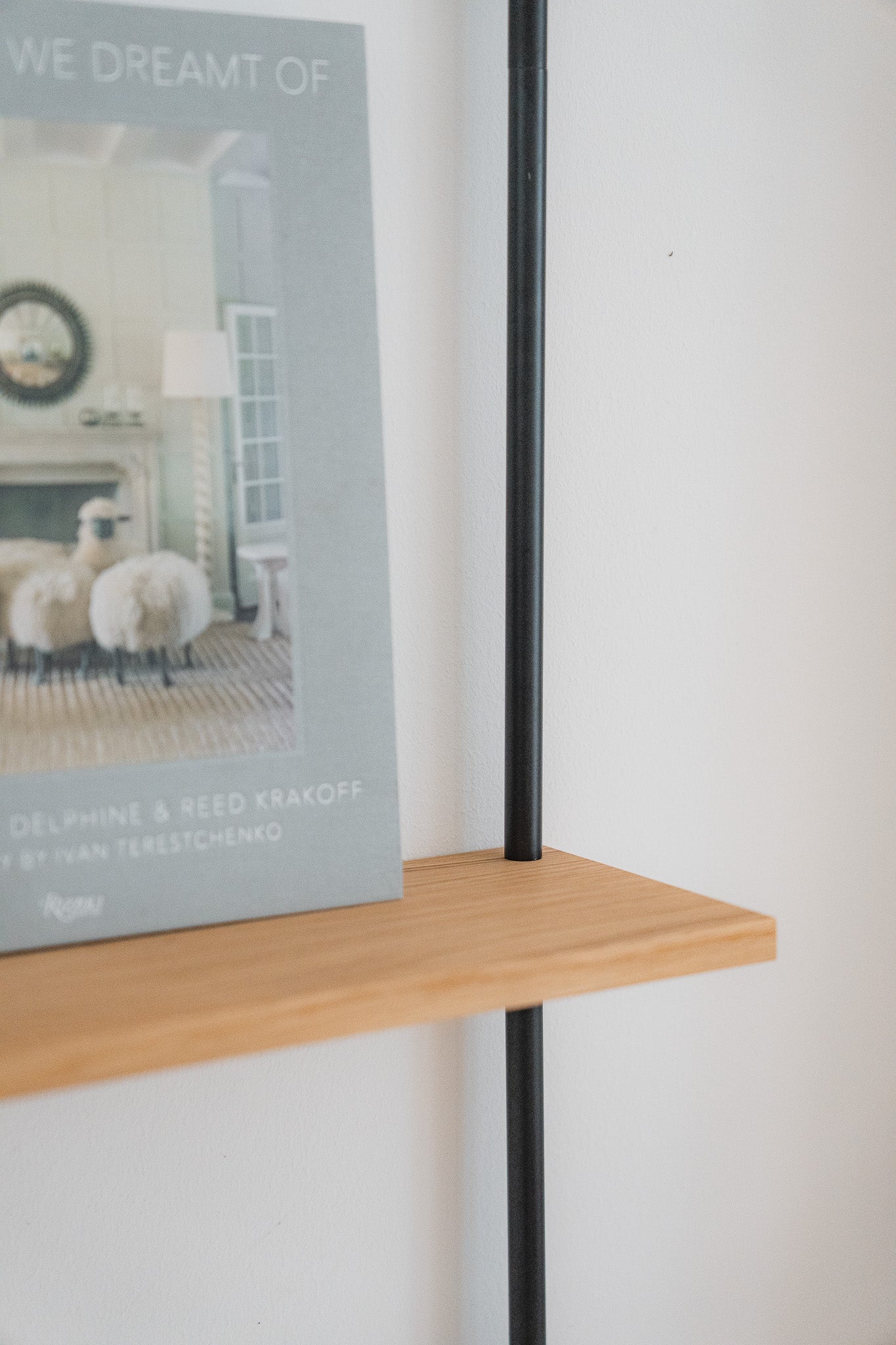 Compact oak wall shelf — KUUDU modular shelving system for bathroom, bedroom and office