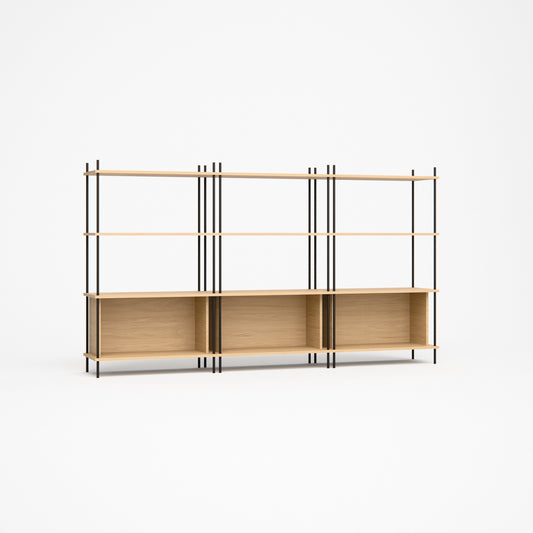 oak-sideboard-225x127cm-three-closed-boxes -- Studioansicht