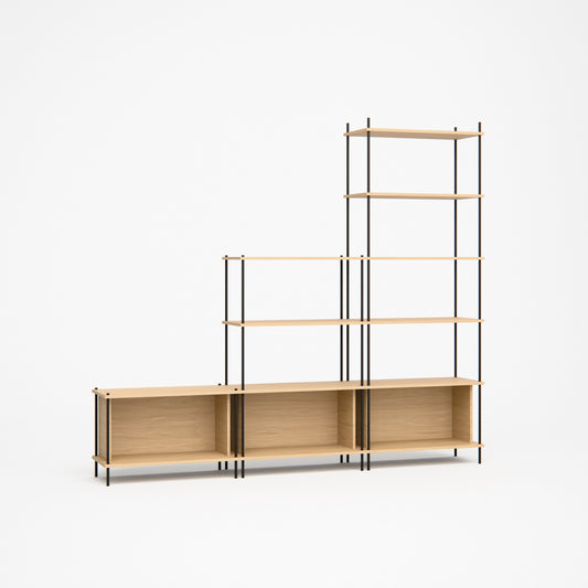 oak-wall-unit-225x201cm-staggered-2 -- Studioansicht